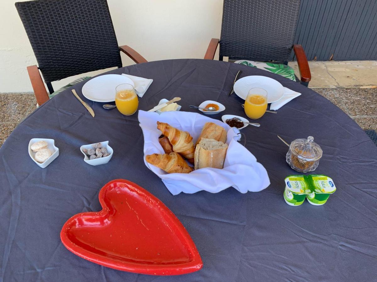 Suite A La Villa Cattus Bram Dış mekan fotoğraf